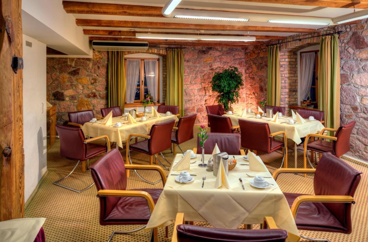Ankerhof Hotel Halle  Buitenkant foto